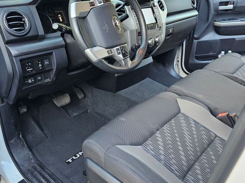 Used 2018 Toyota Tundra SR5 w/ TRD Off Road Package AWD/4WD image 17