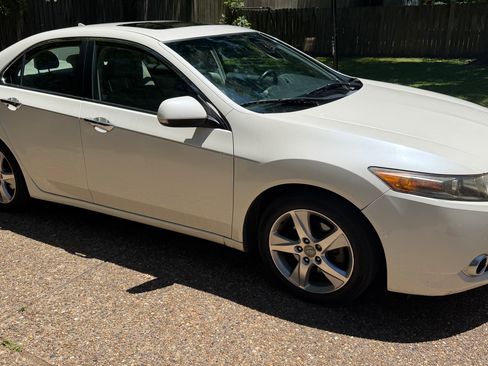 Used 2011 Acura TSX Sedan FWD image 4