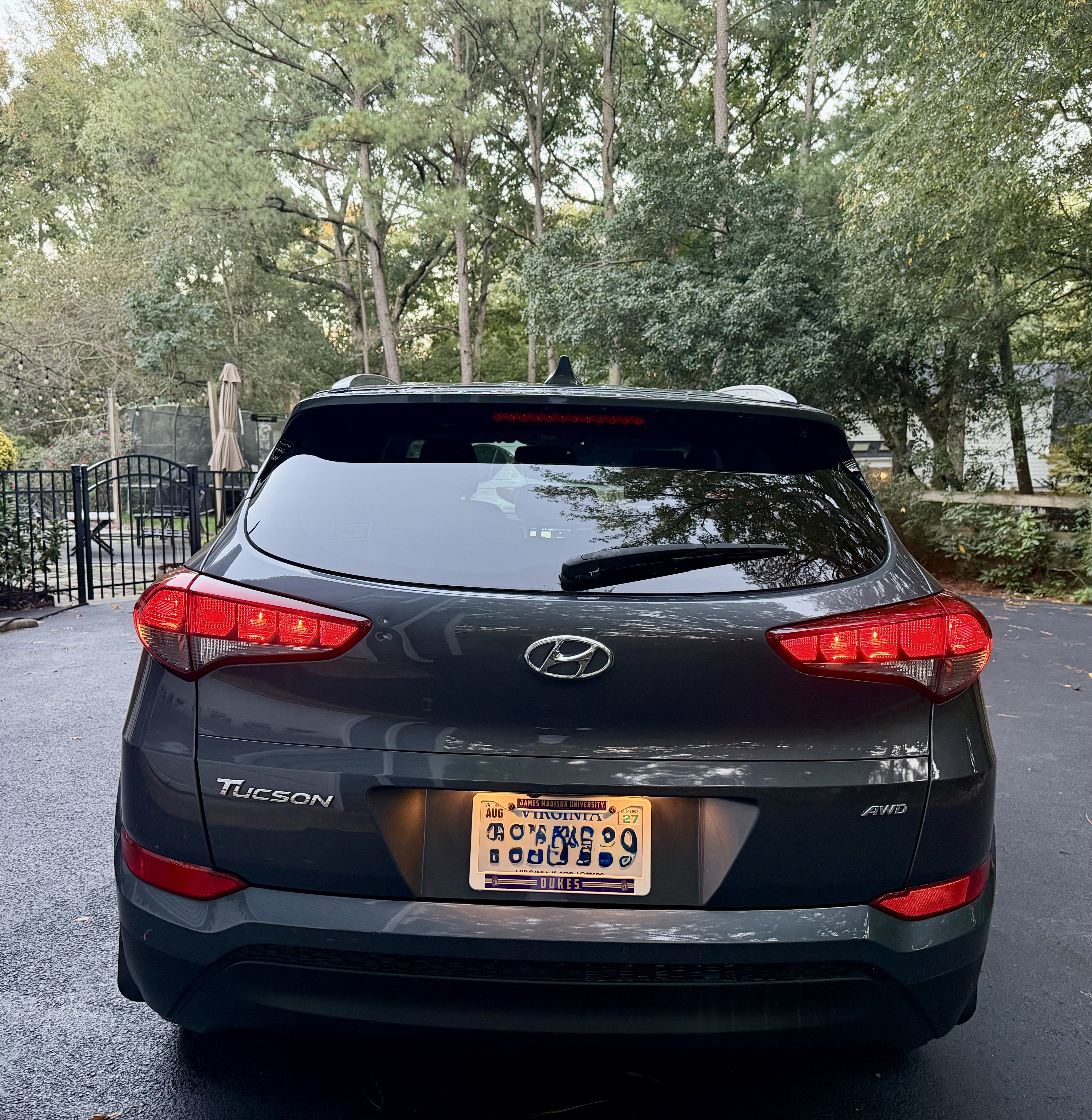 Used 2017 Hyundai Tucson SE Plus AWD/4WD image 16
