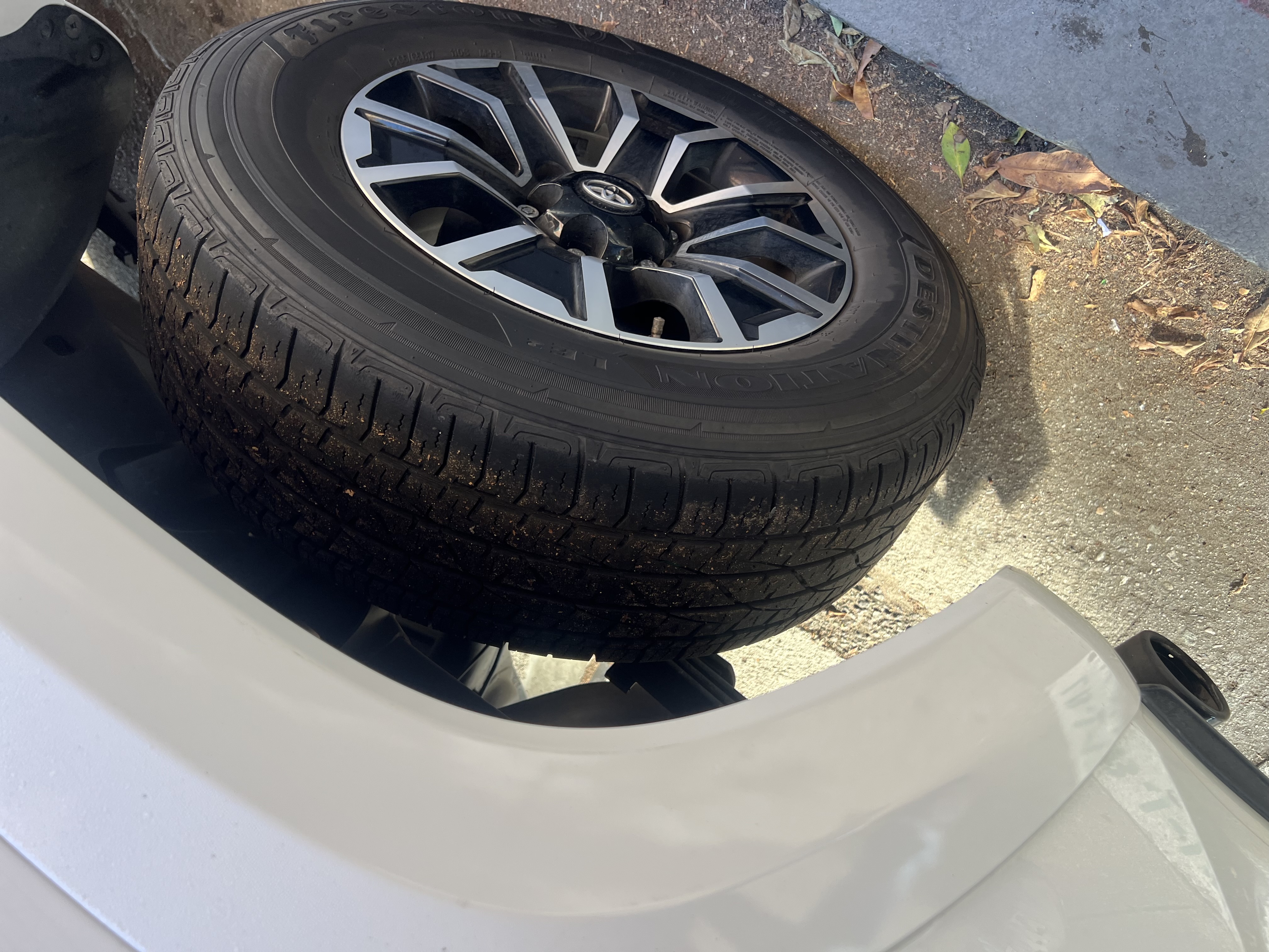 Used 2020 Toyota Tacoma TRD Sport w/ Technology Package RWD image 24