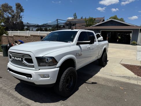 Used 2018 RAM 2500 Laramie w/ Sport Appearance Group AWD/4WD image 1