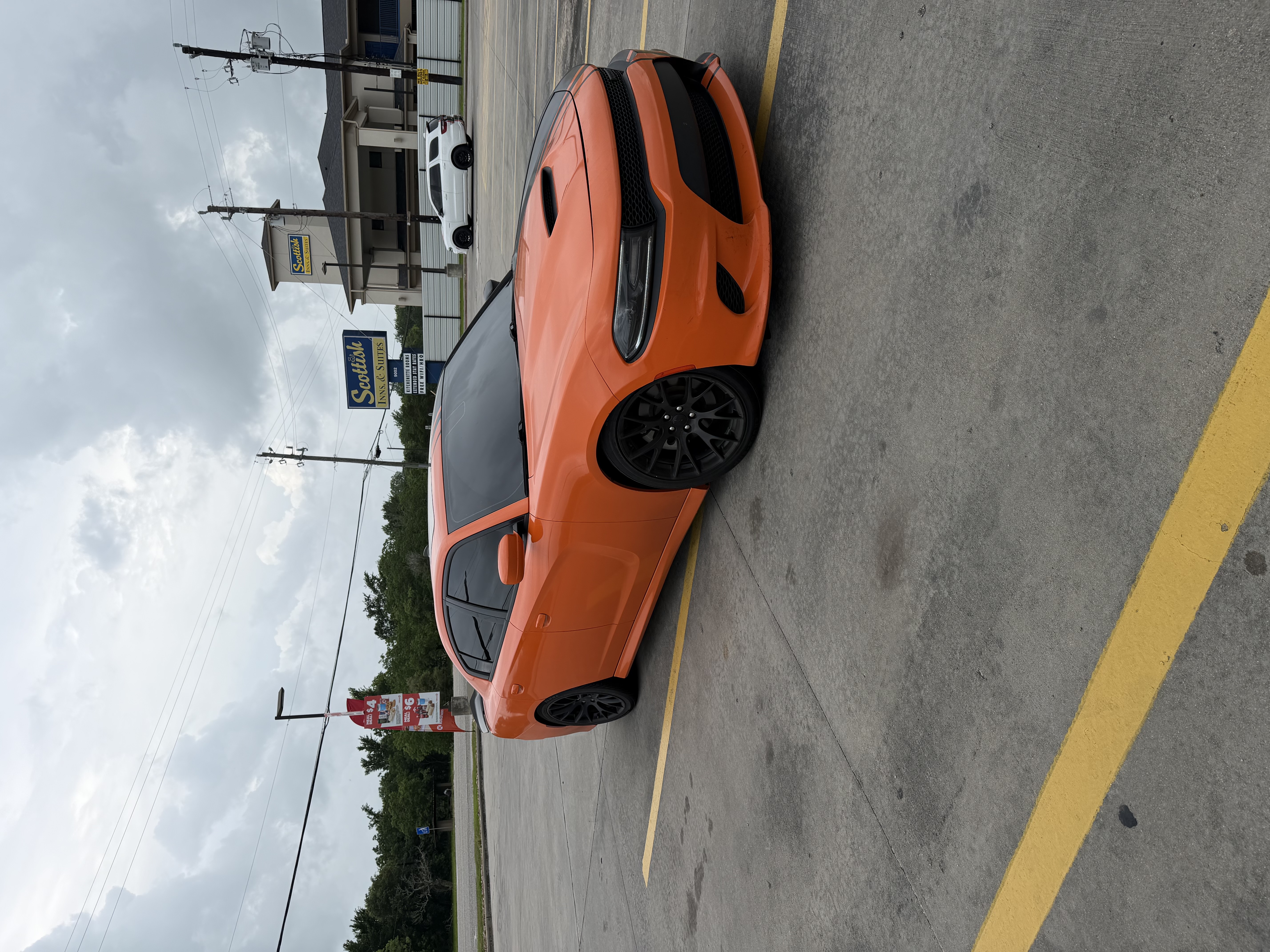 Used 2023 Dodge Charger R/T w/ Blacktop Package RWD image 6