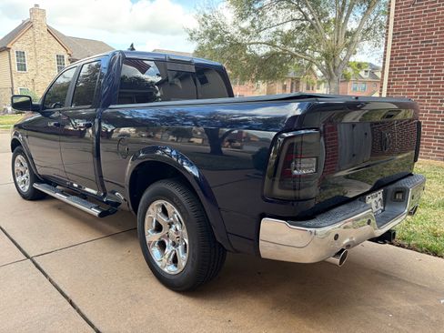 Used 2013 RAM 1500 Laramie image 8