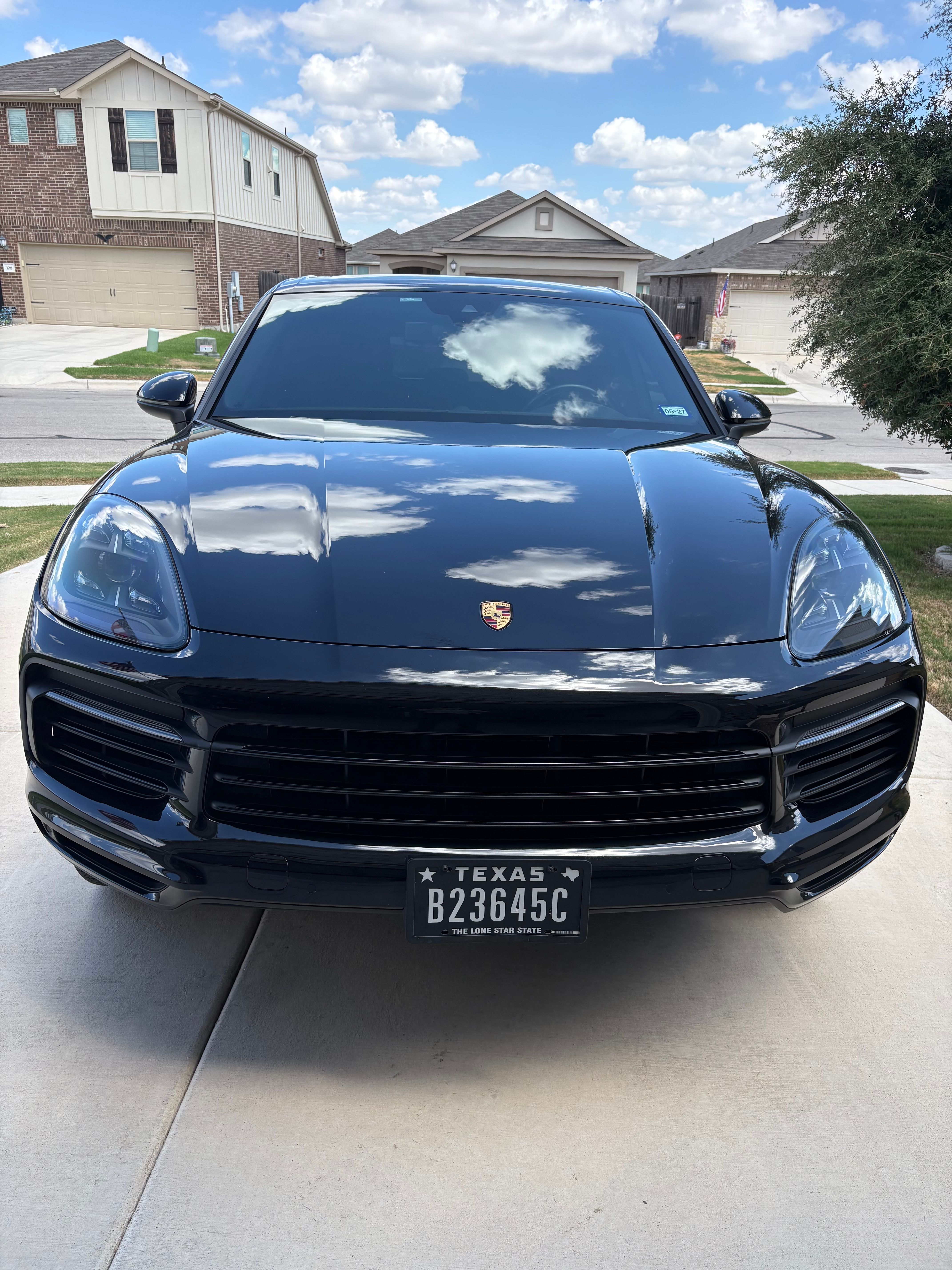 Used 2020 Porsche Cayenne S AWD/4WD image 1