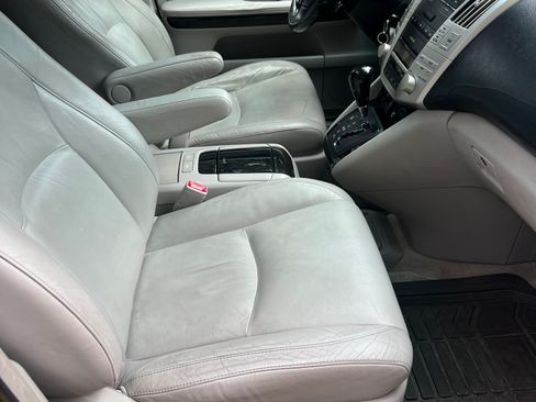 Used 2005 Lexus RX 330 AWD w/ Premium Plus Pkg image 25