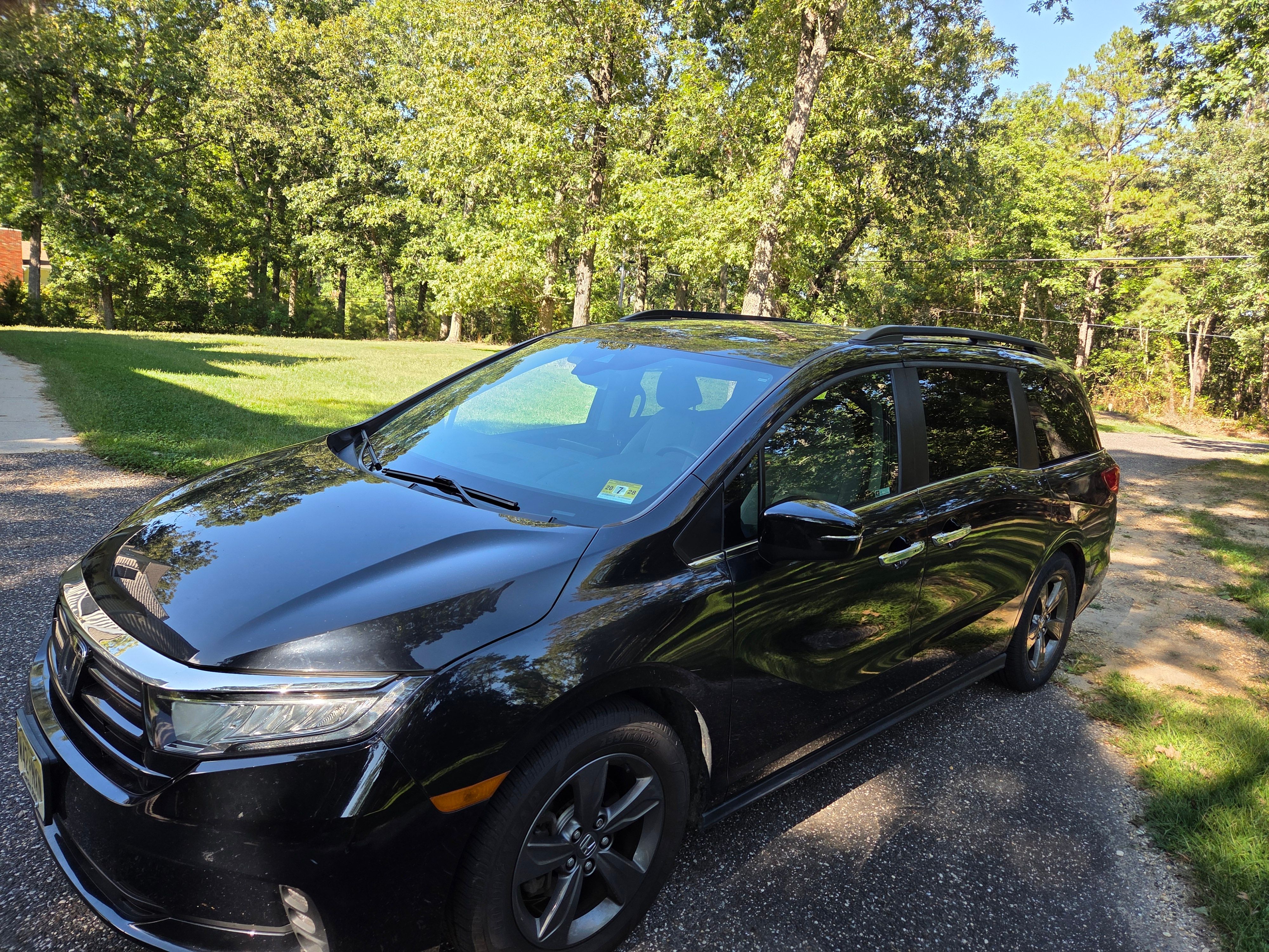 Used 2022 Honda Odyssey EX image 2