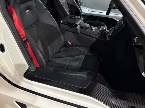 Used 2014 Mercedes-Benz SLS AMG Black Series image 19