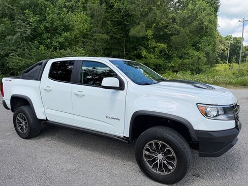 Used 2020 Chevrolet Colorado ZR2 w/ LPO, Power Package AWD/4WD image 6