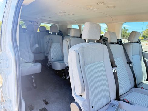 Used 2019 Ford Transit 350 XLT RWD image 19