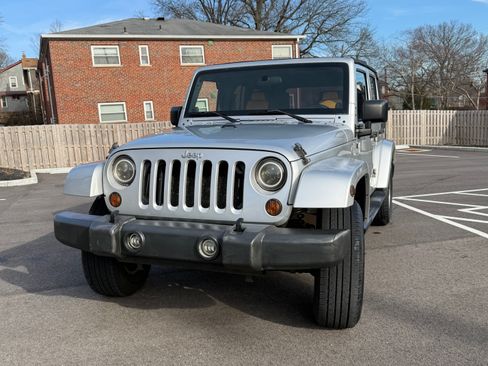 Used 2007 Jeep Wrangler Unlimited Sahara image 4