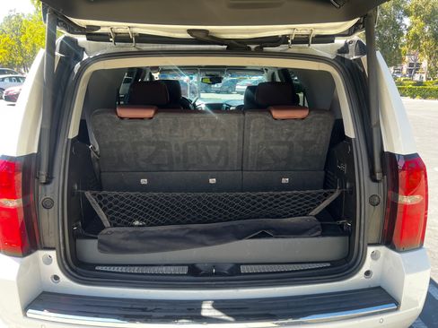 Used 2019 Chevrolet Tahoe Premier w/ Premier Plus Edition image 24