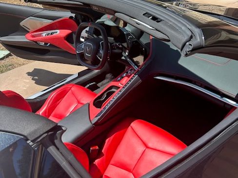 Used 2024 Chevrolet Corvette Stingray Preferred Conv w/ 2LT RWD image 6