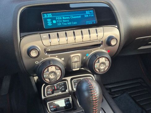 Used 2010 Chevrolet Camaro SS w/ LPO, Ground Effects Package image 24