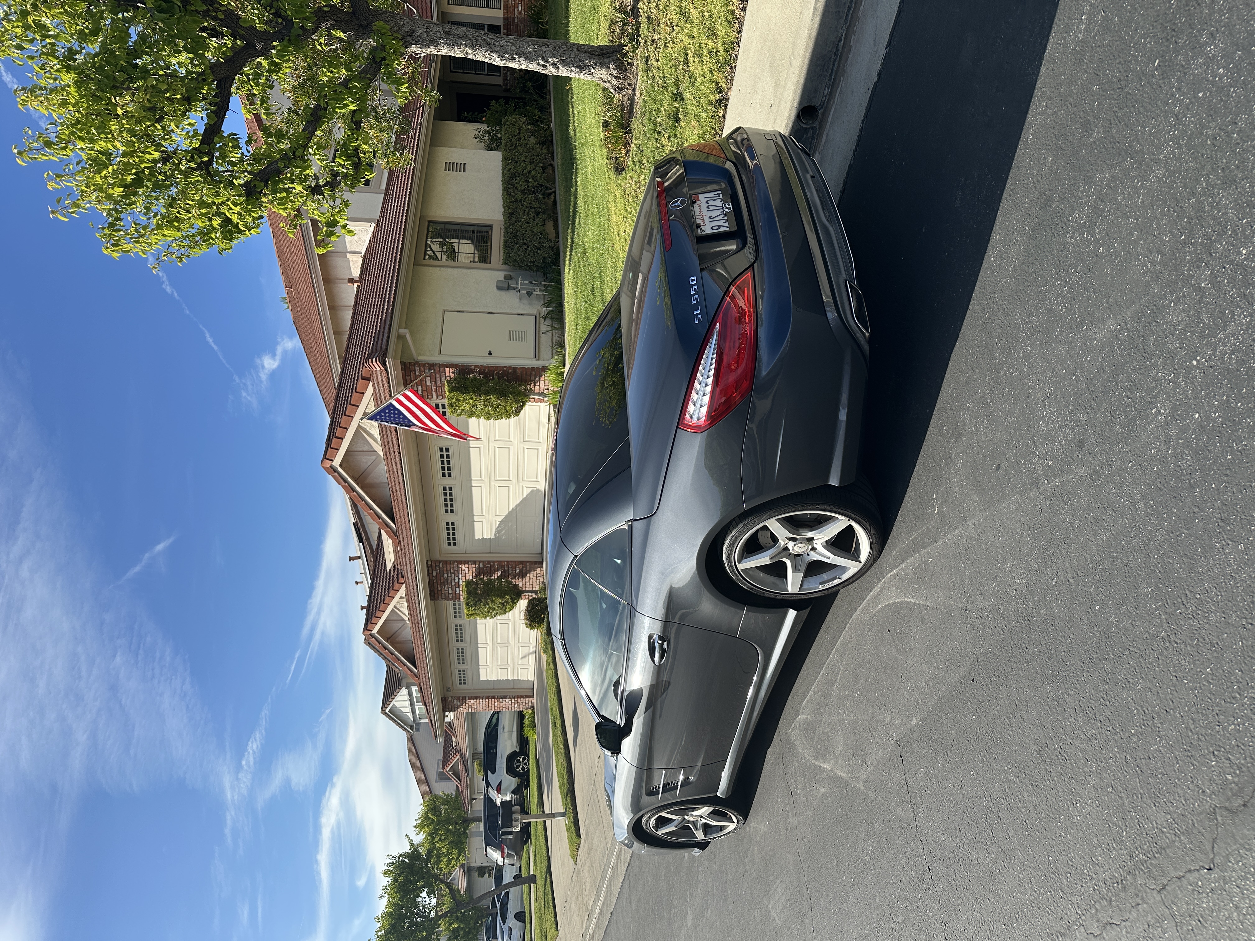 Used 2013 Mercedes-Benz SL 550 image 1