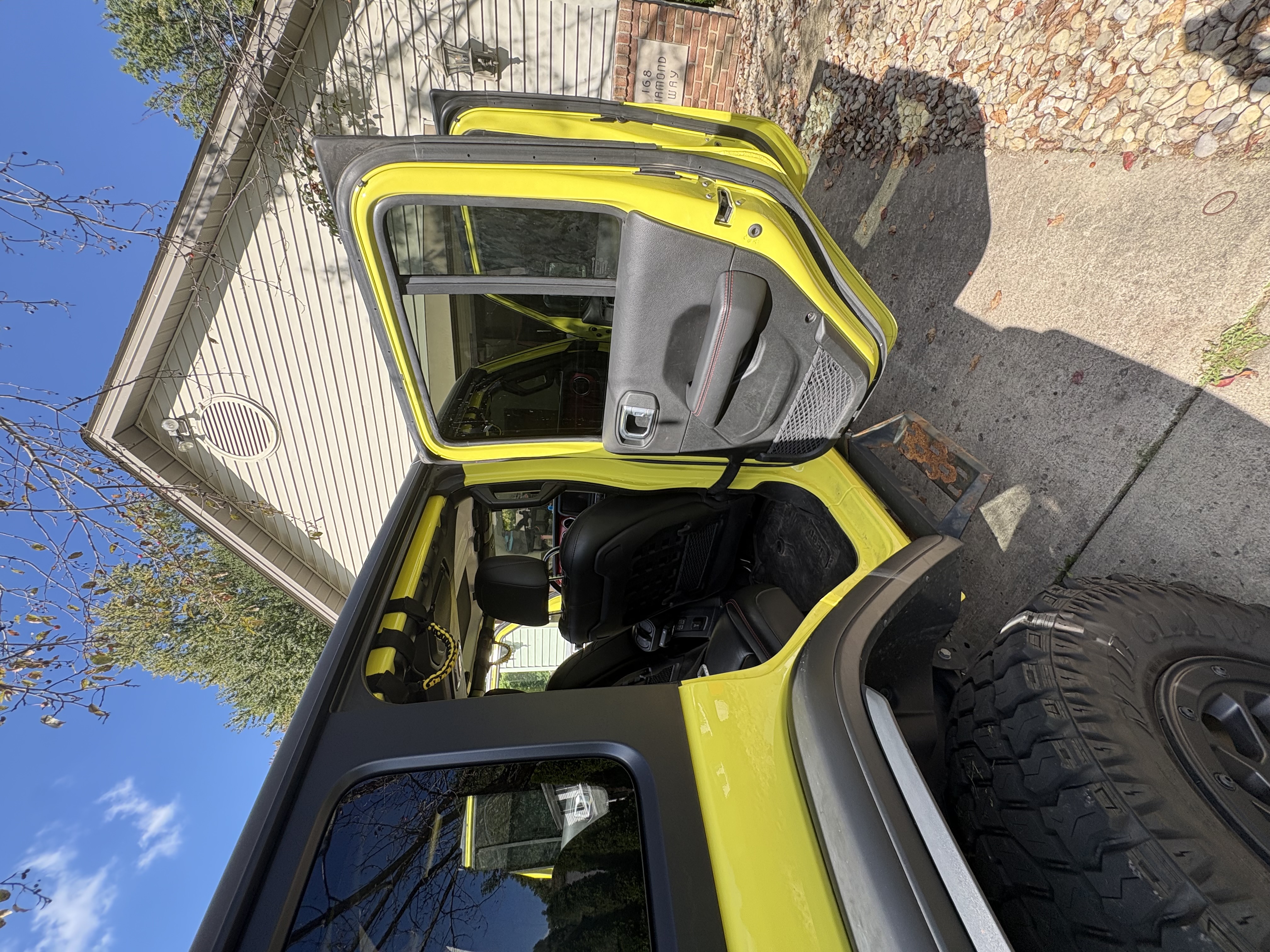 Used 2023 Jeep Wrangler Unlimited Rubicon w/ Xtreme 35 Tire Package AWD/4WD image 17