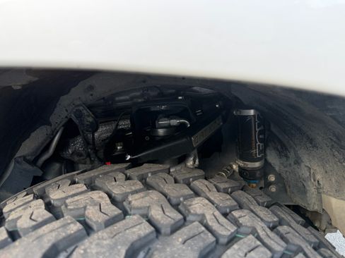 Used 2013 Lexus GX 460 w/ Comfort Plus Pkg image 9