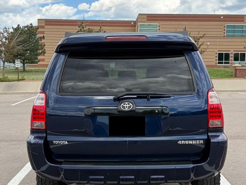 Used 2007 Toyota 4Runner Sport AWD/4WD image 8