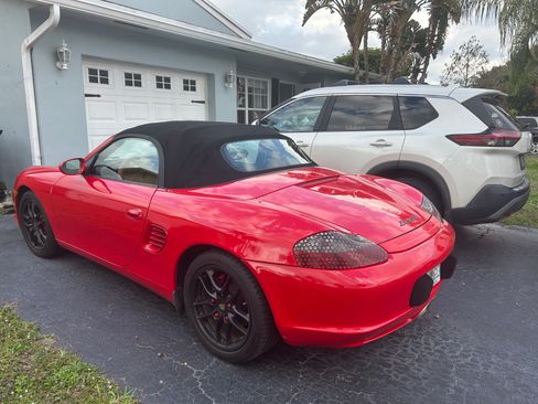 Used 2004 Porsche Boxster RWD image 16