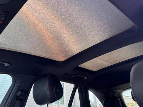 Used 2022 Mercedes-Benz GLC 300 image 13