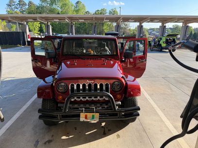 Used 2007 Jeep Wrangler Unlimited Sahara w/ Dual Top Group
