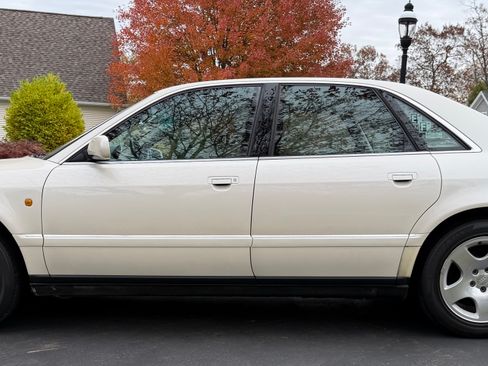 Used 1999 Audi A8 4.2 image 2