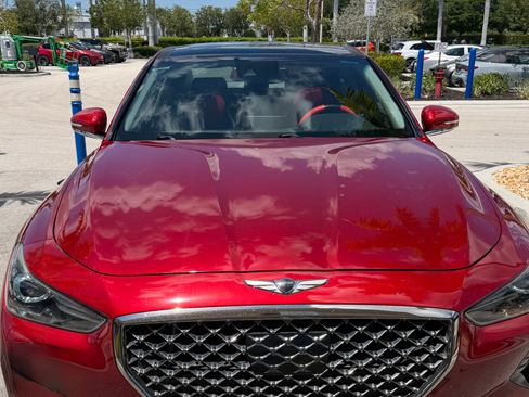 Used 2021 Genesis G70 2.0T w/ Elite Package RWD image 9
