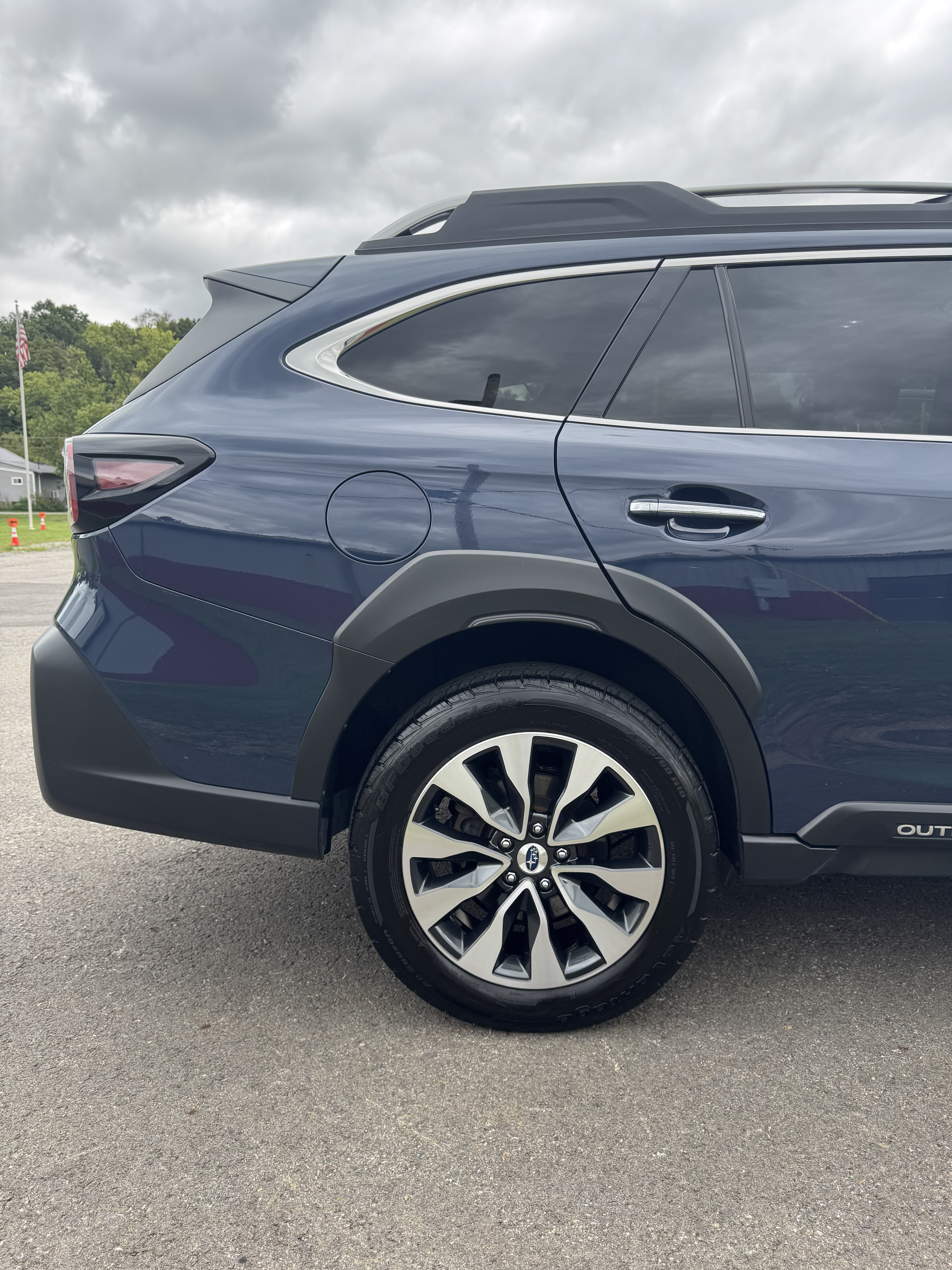 Used 2024 Subaru Outback Touring AWD/4WD image 9