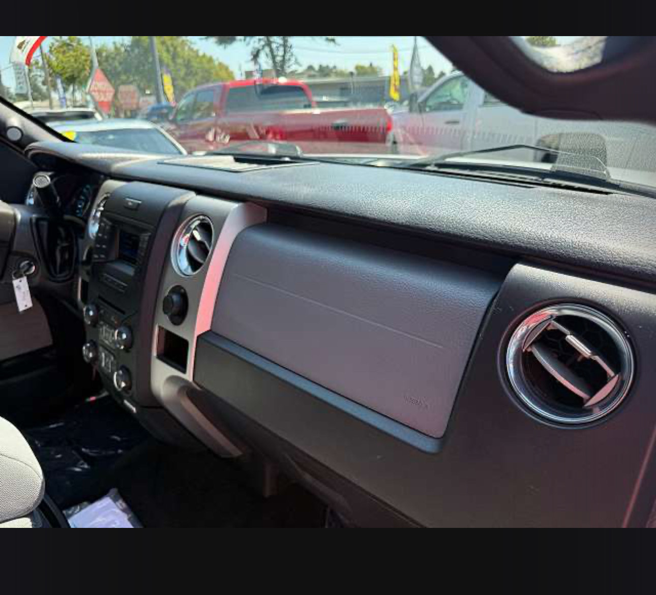 Used 2013 Ford F150 XLT w/ Luxury Equipment Group AWD/4WD image 11