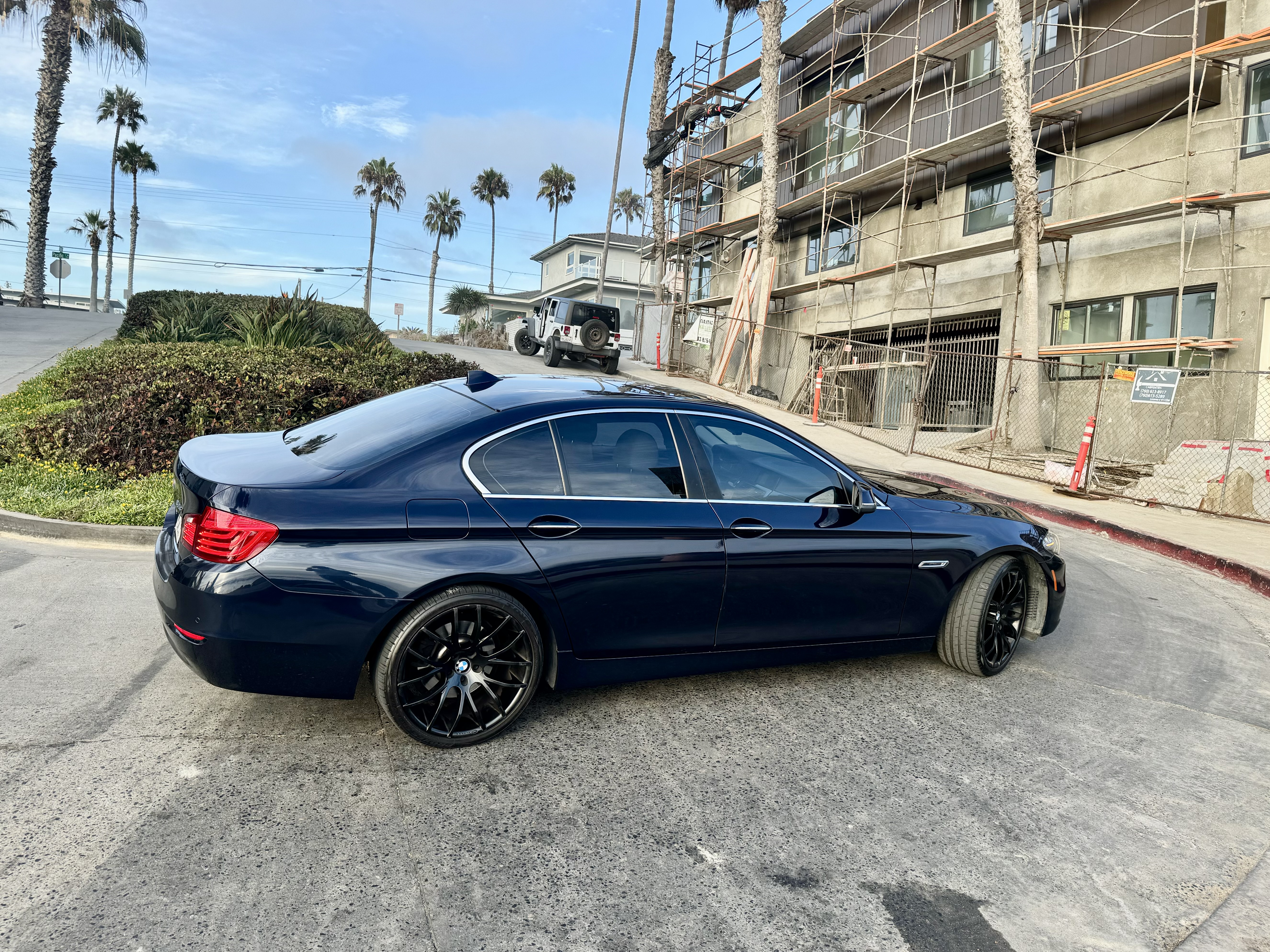 Used 2014 BMW 528i Sedan RWD image 6