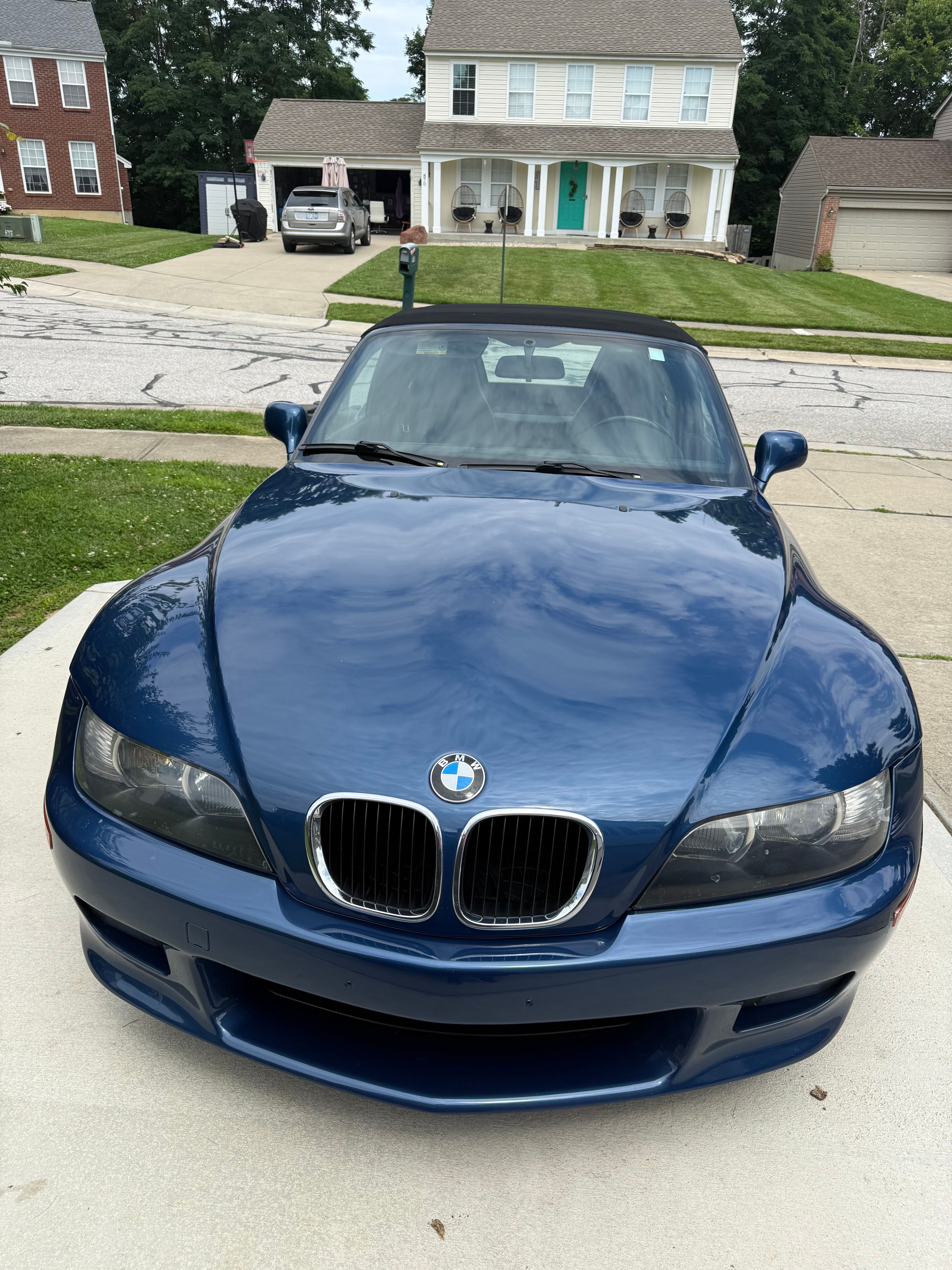 Used 2000 BMW Z3 2.5i RWD image 1