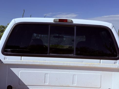 Used 2002 Ford F350 4x4 Crew Cab DRW Super Duty image 24