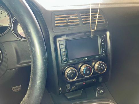 Used 2009 Dodge Challenger SRT8 w/ SRT Option Group II image 15