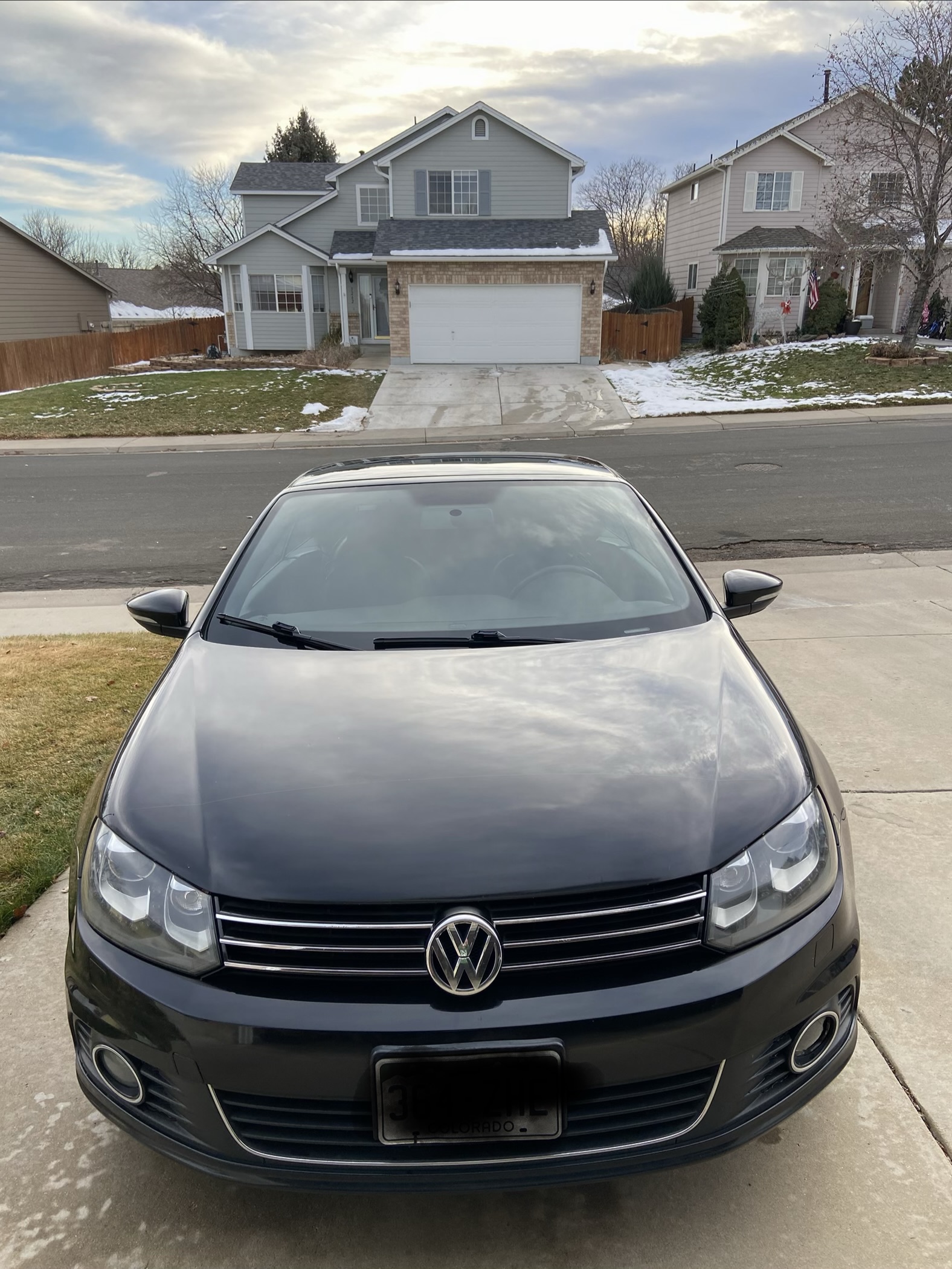 Used 2013 Volkswagen Eos FWD image 4