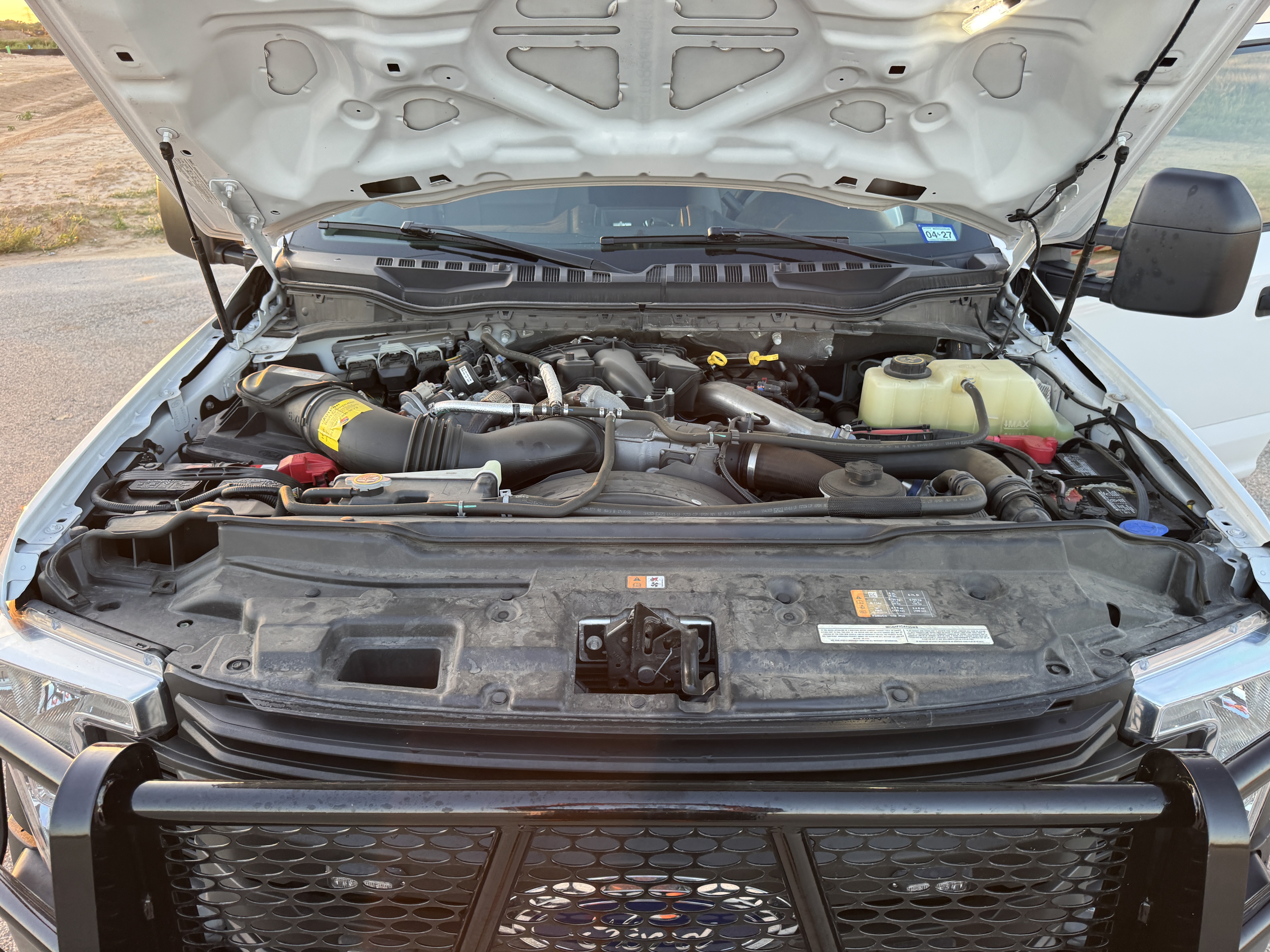 Used 2019 Ford F550 4x4 Regular Cab Super Duty image 9