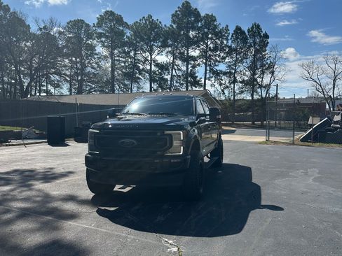 Used 2022 Ford F250 Lariat w/ Lariat Ultimate Package image 1