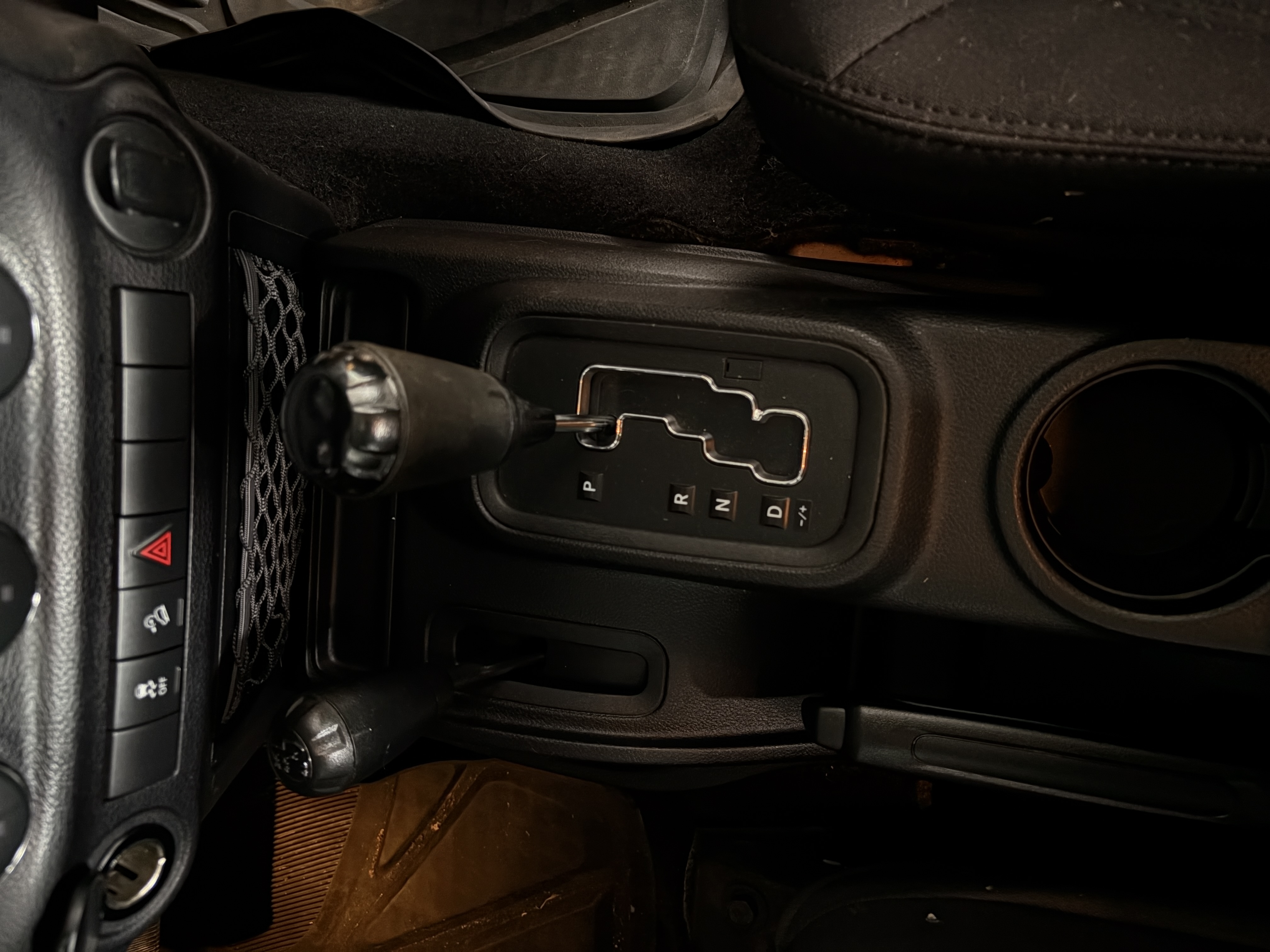 Used 2014 Jeep Wrangler Unlimited Sport AWD/4WD image 9