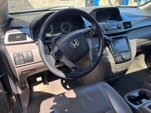 Used 2015 Honda Odyssey Touring image 13