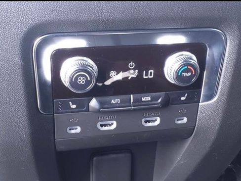 Used 2021 GMC Yukon XL Denali RWD image 20