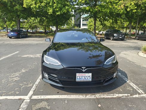 Used 2017 Tesla Model S 75 image 1