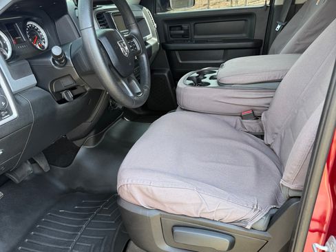 Used 2014 RAM 1500 Express image 12