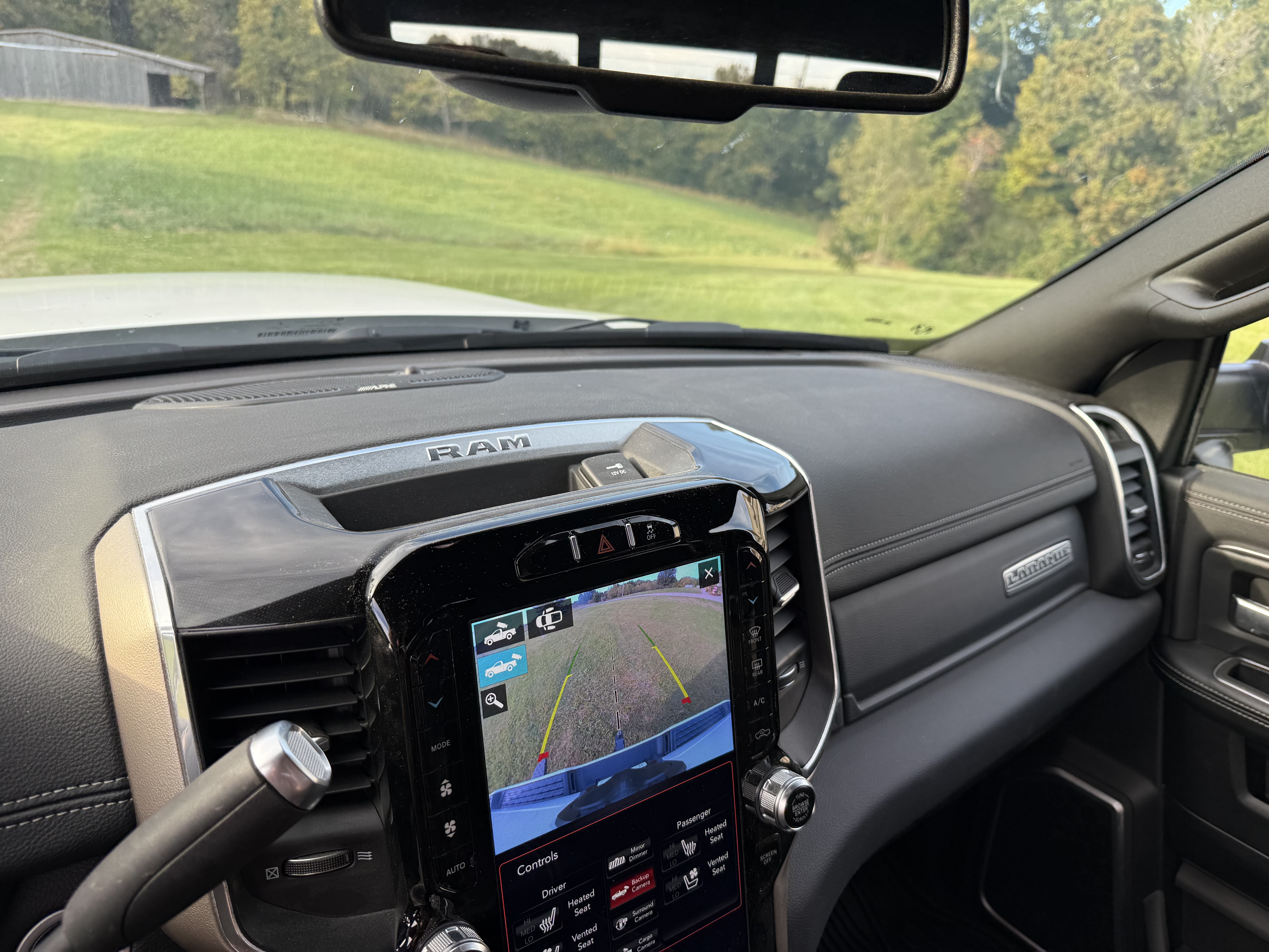 Used 2019 RAM 2500 Laramie w/ Night Edition AWD/4WD image 26