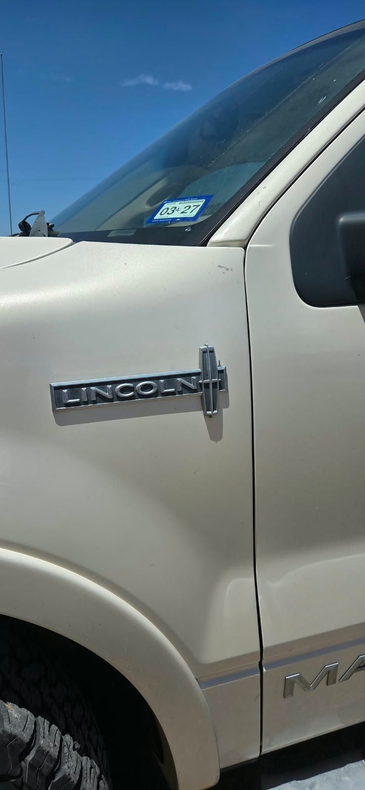 Used 2008 Lincoln Mark LT 2WD image 5