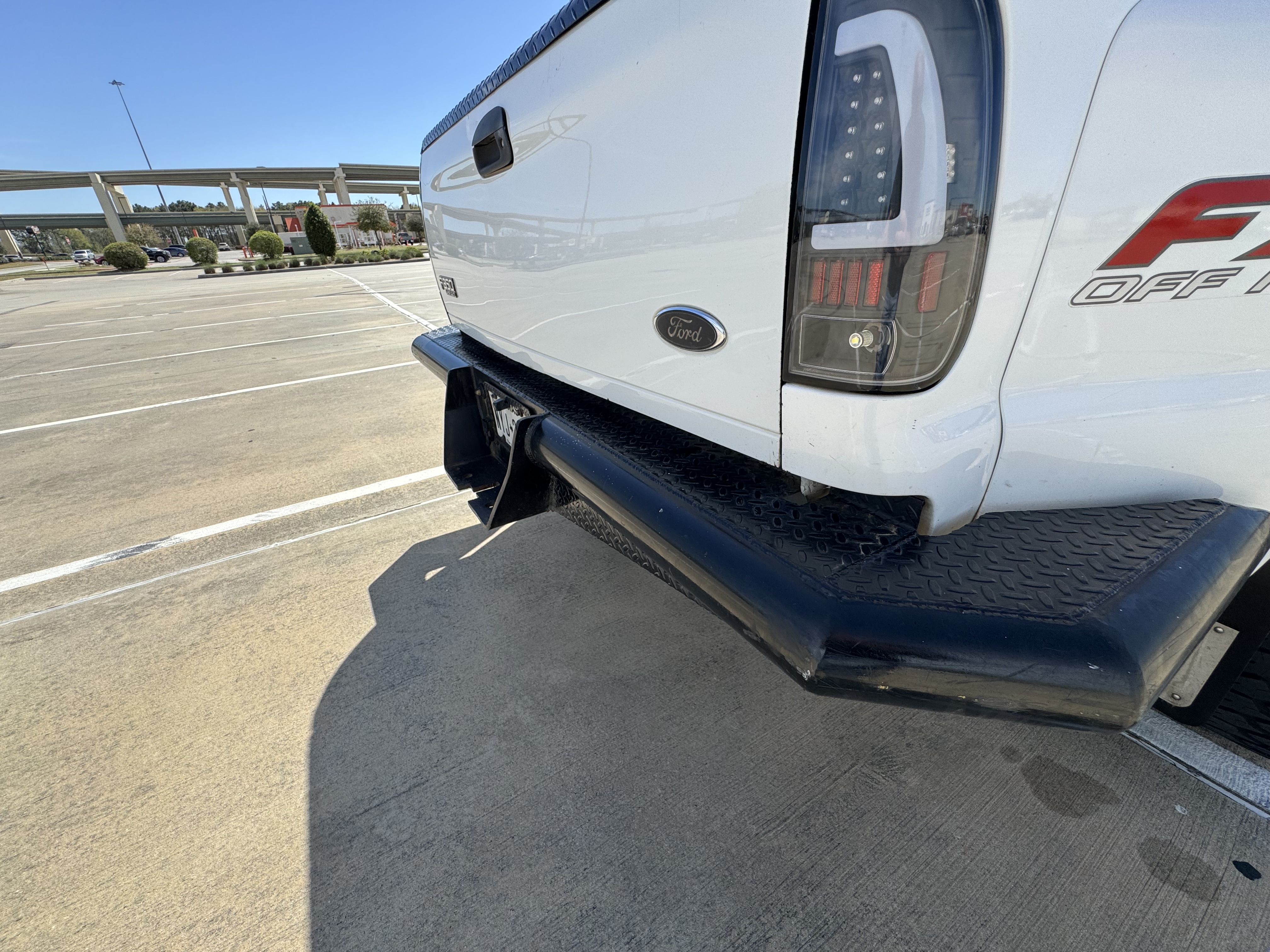 Used 2004 Ford F350 XL AWD/4WD image 11