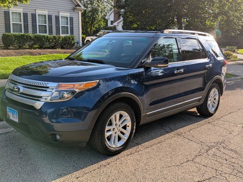 Used 2012 Ford Explorer XLT AWD/4WD image 1