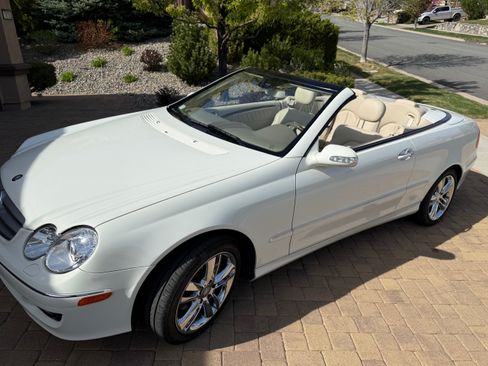 Used 2007 Mercedes-Benz CLK 350 Cabriolet image 9