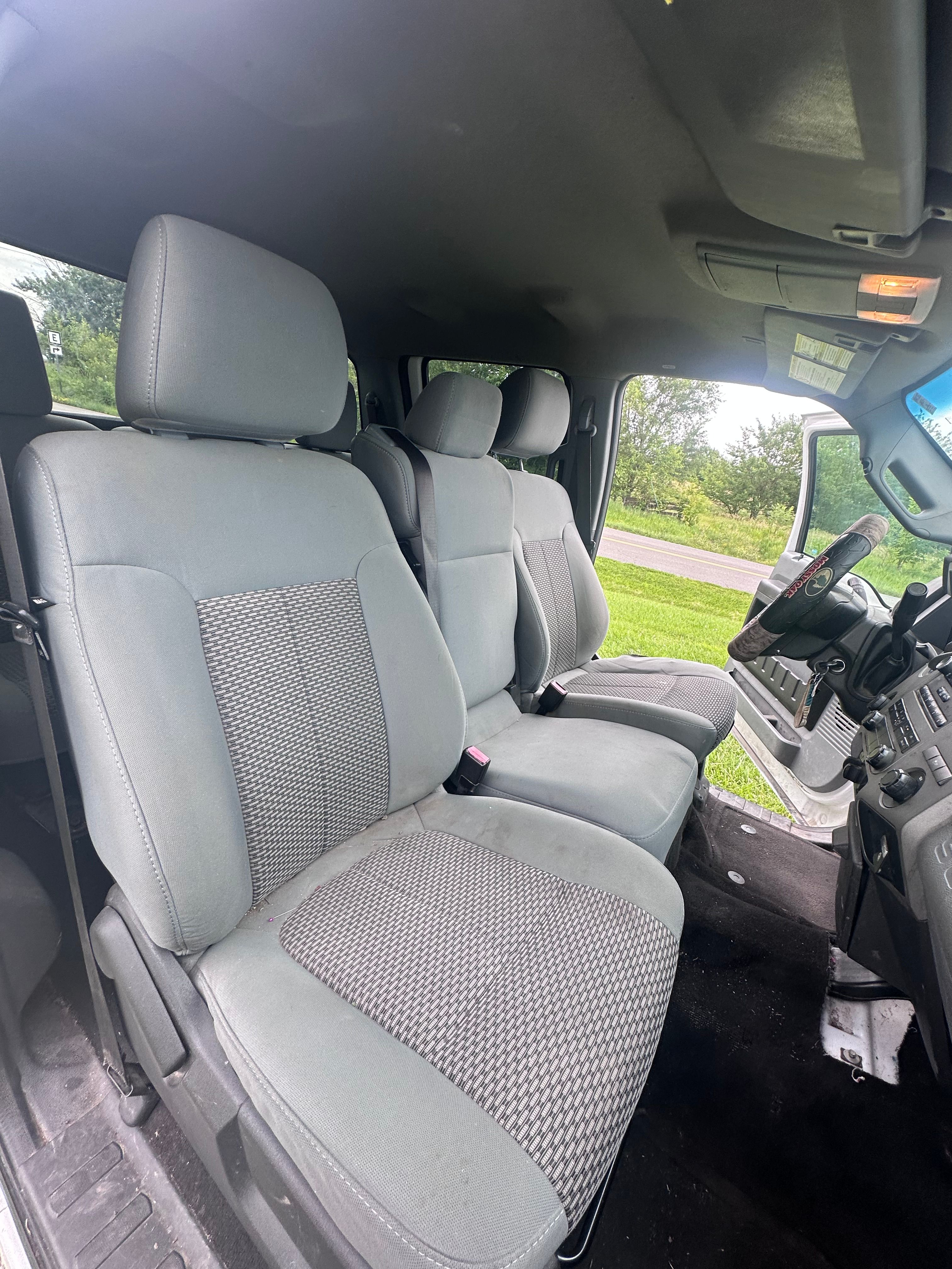 Used 2011 Ford F250 XLT w/ XLT Interior Pkg AWD/4WD image 18