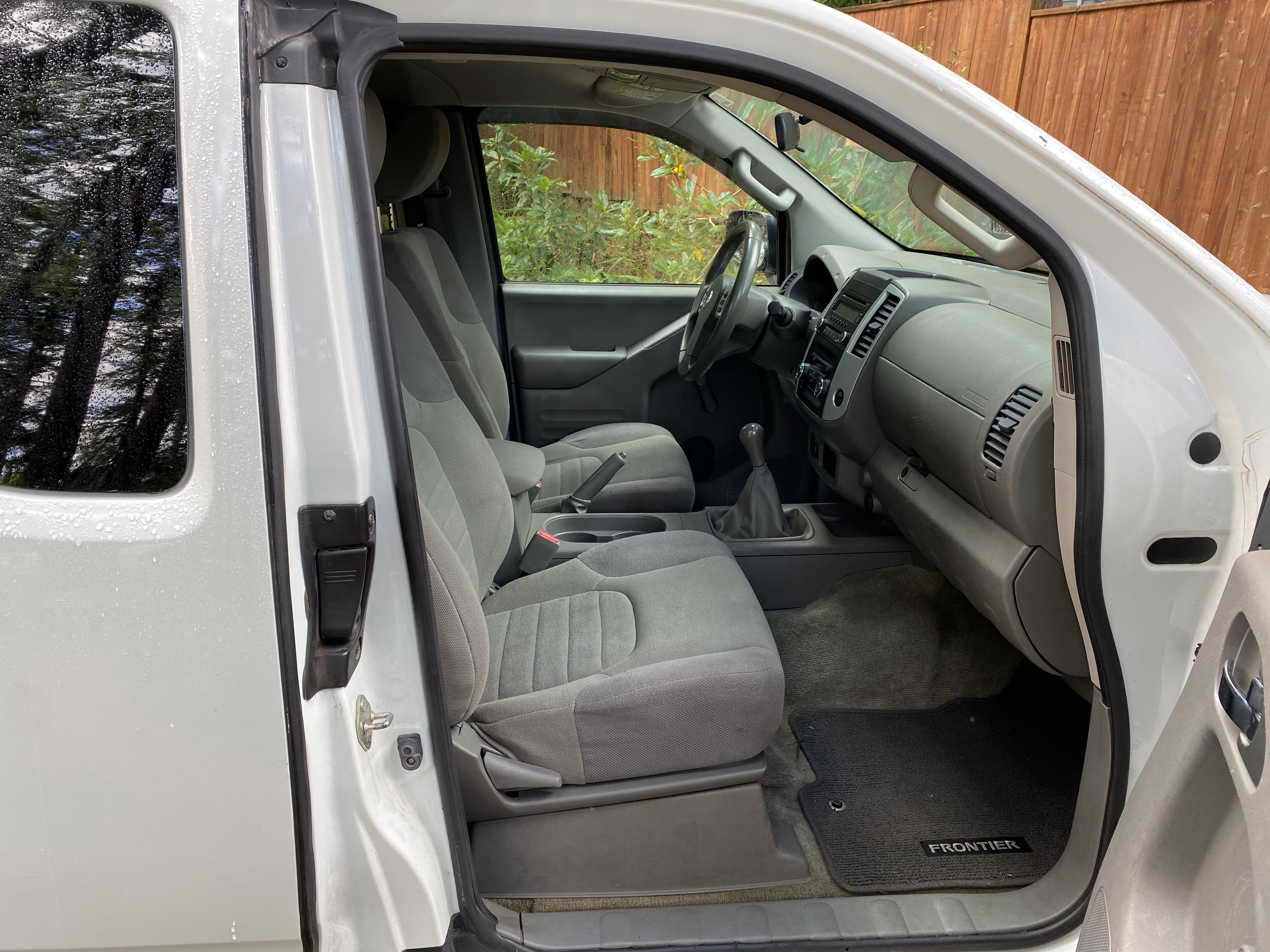 Used 2016 Nissan Frontier S w/ S Preferred Package RWD image 10