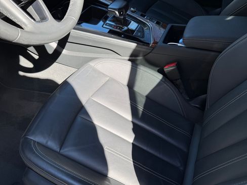 Used 2022 Audi A5 2.0T Premium image 23