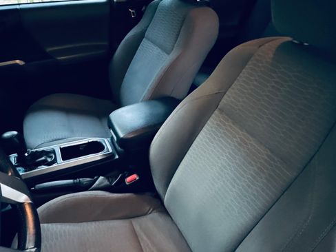 Used 2016 Toyota Tacoma SR5 image 10