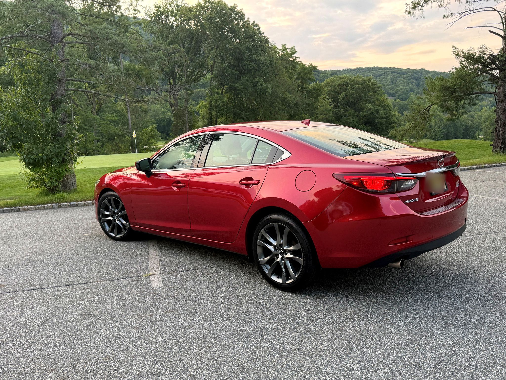 Used 2016 MAZDA MAZDA6 Grand Touring FWD image 2